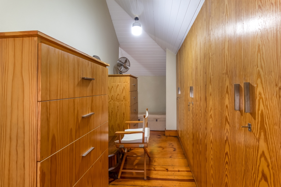 6 Bedroom Property for Sale in Paarl Central Western Cape